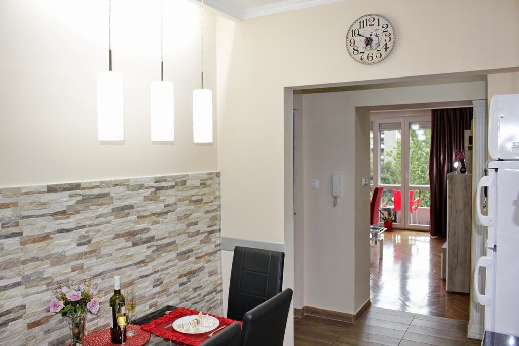 Kristi Lux Apartment Center Free Parking Fast Wifi Belgrád Kültér fotó