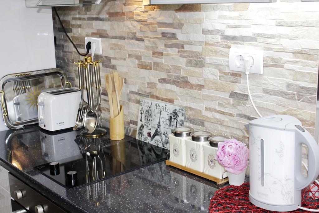 Kristi Lux Apartment Center Free Parking Fast Wifi Belgrád Kültér fotó