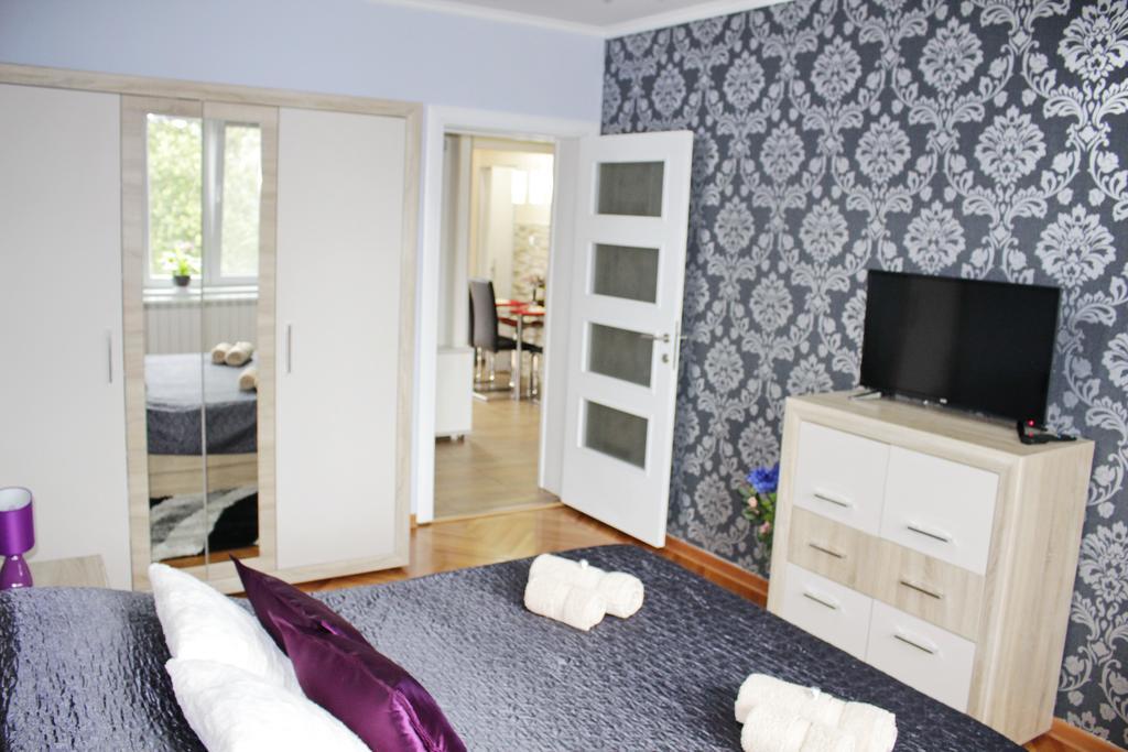 Kristi Lux Apartment Center Free Parking Fast Wifi Belgrád Kültér fotó
